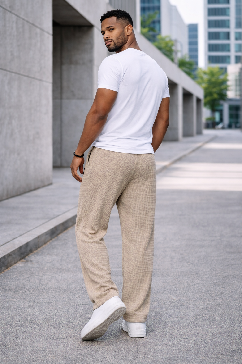 Andre — Pantalones de pierna ancha con cintura ajustable