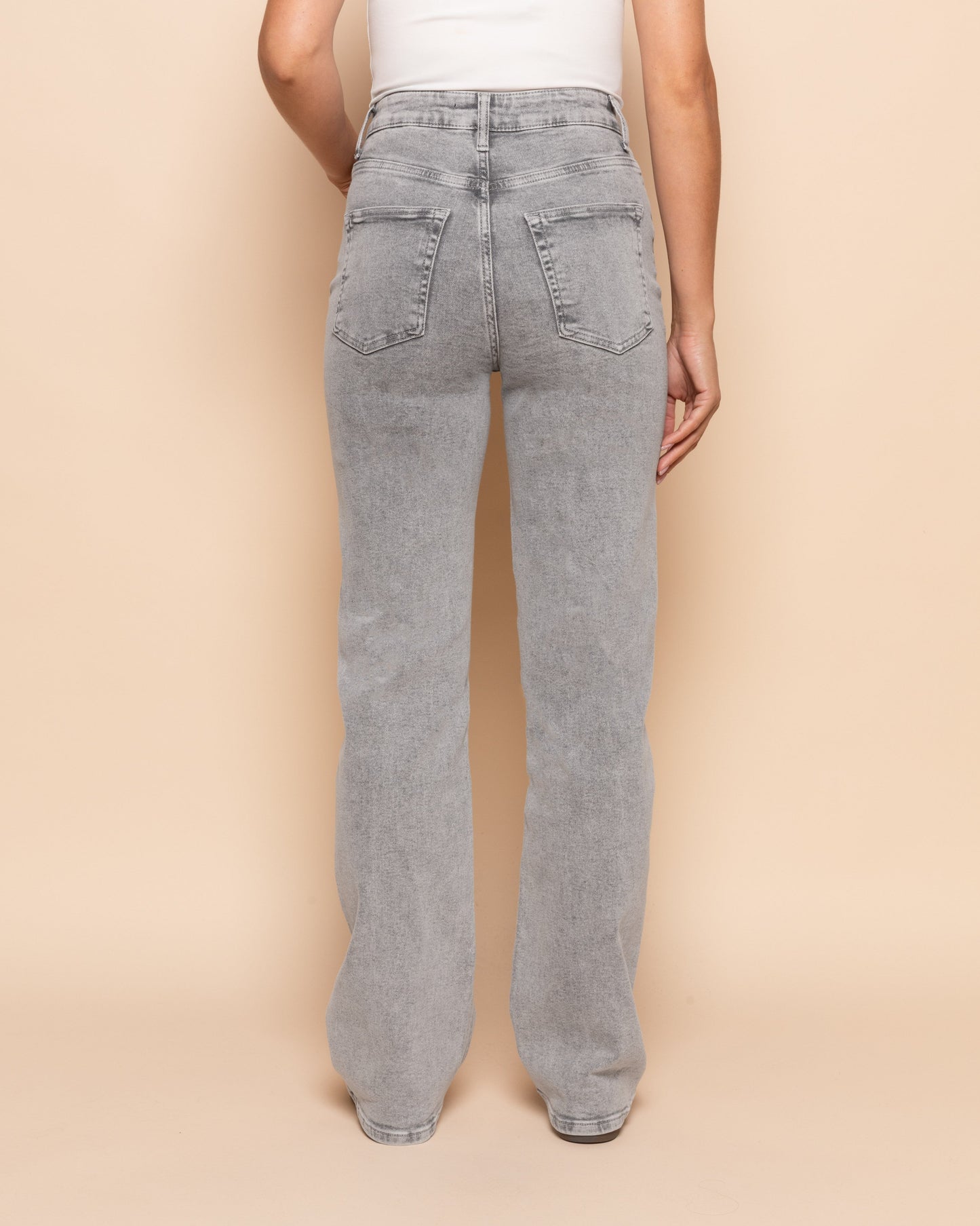 Aitana - Vaquero de Corte Acampanado Gris