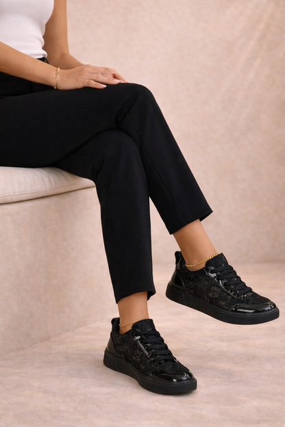 Zavina – Sneaker Urbano con Detalle Texturizado